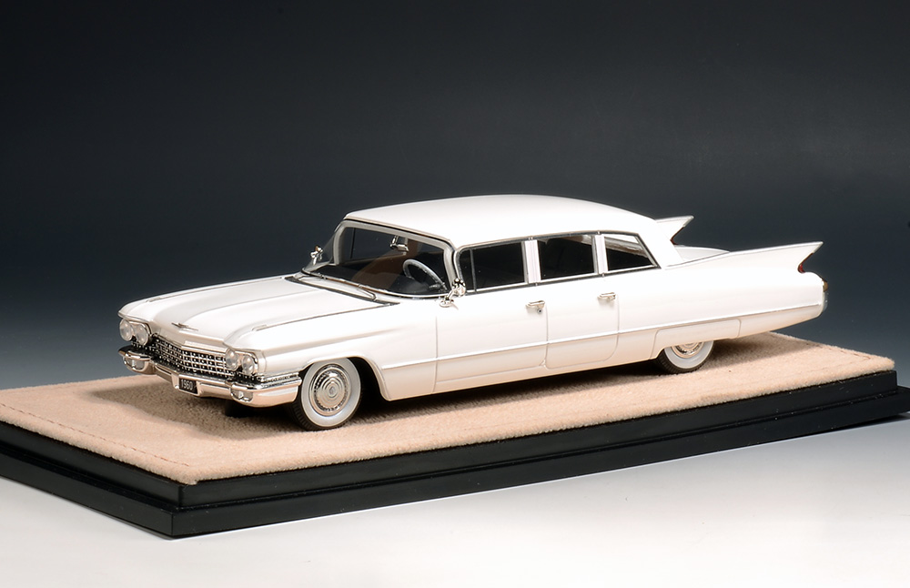 STM60101 A 1960 Cadillac Fleetwood 75 Limousine.jpg