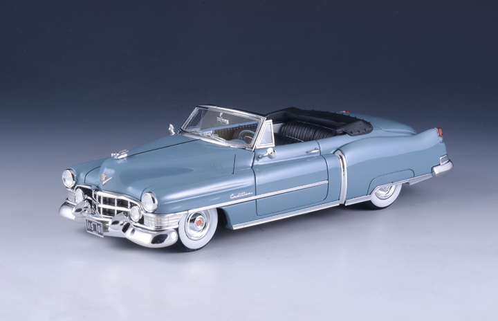 GLM119101 Cadillac Series 62 Convertible Open 1951 Corinth Blue A.jpg