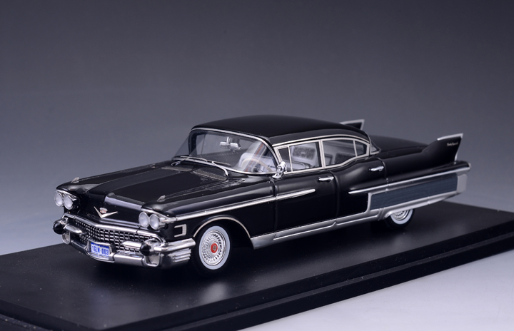 GLM122001 Cadillac Fleetwood 60 Special 1958 Black A.jpg