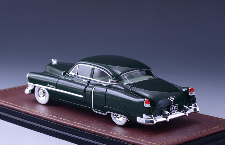 GLM118802 C.jpg