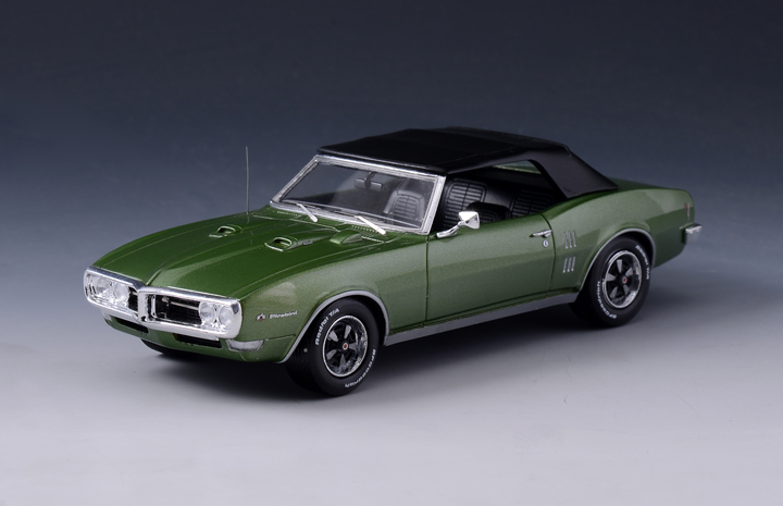 GLM191004 Pontiac Firebird 400 Cabriolet Closed 1968 Green A.jpg