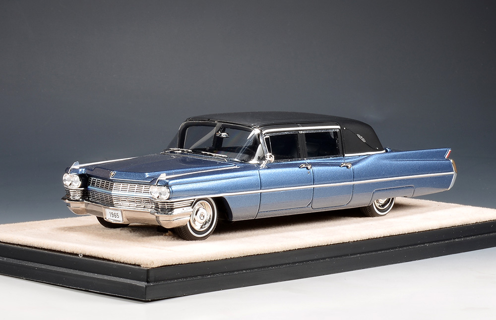 1/43 STM65101 1965 Cadillac Fleetwood Formal Limousine landau top Tahoe Blue Metallic