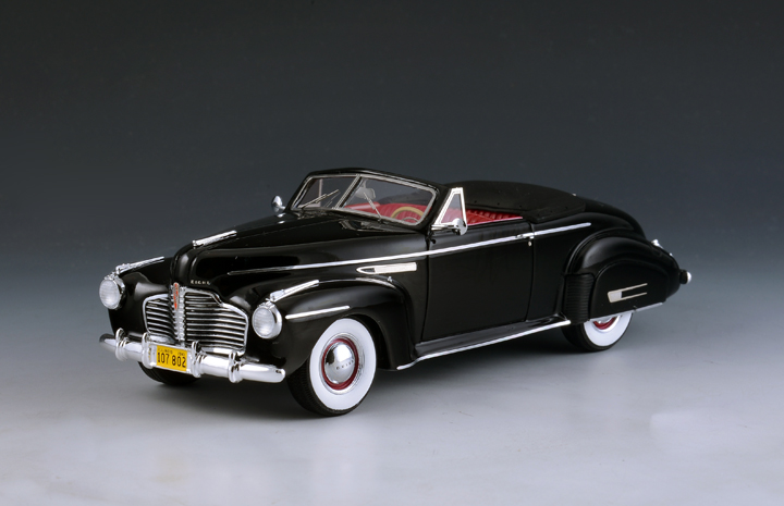 1/43 Buick Roadmaster Convertible Open 1941 Black