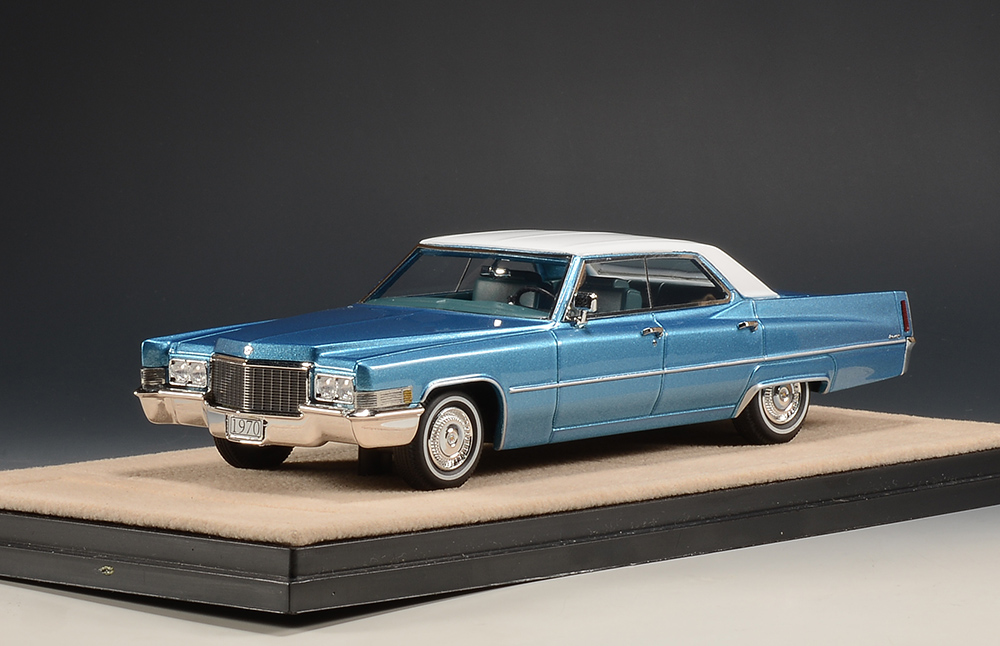 1/43 STM70502 1970 Cadillac Sedan de Ville  Corinthian Blue Metallic