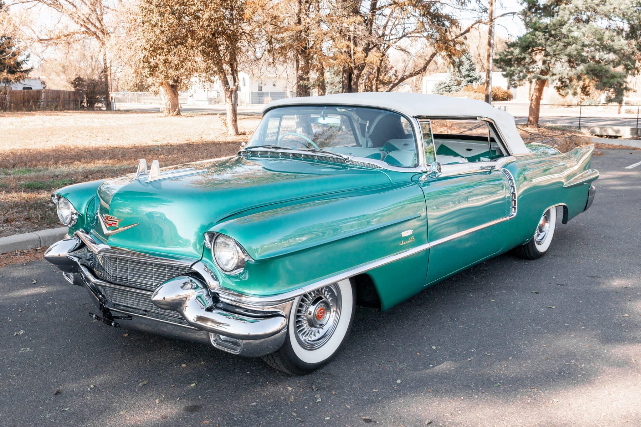 1/18 STM1956005 1956 Cadillac Eldorado Biarritz Open roof Emerald Green(Display the open canopy model with a closed canopy diagram)