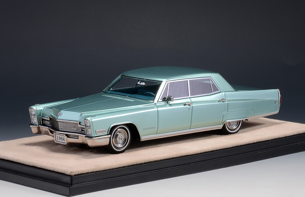 1/43 STM68201 1968 Cadillac Fleetwood Sixty Special Silverpine Green Metallic