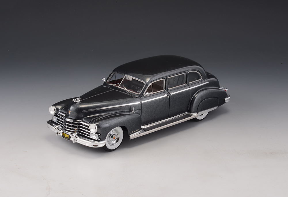 1/43 Cadillac Series 75 Fleetwood 1947 Grey Met