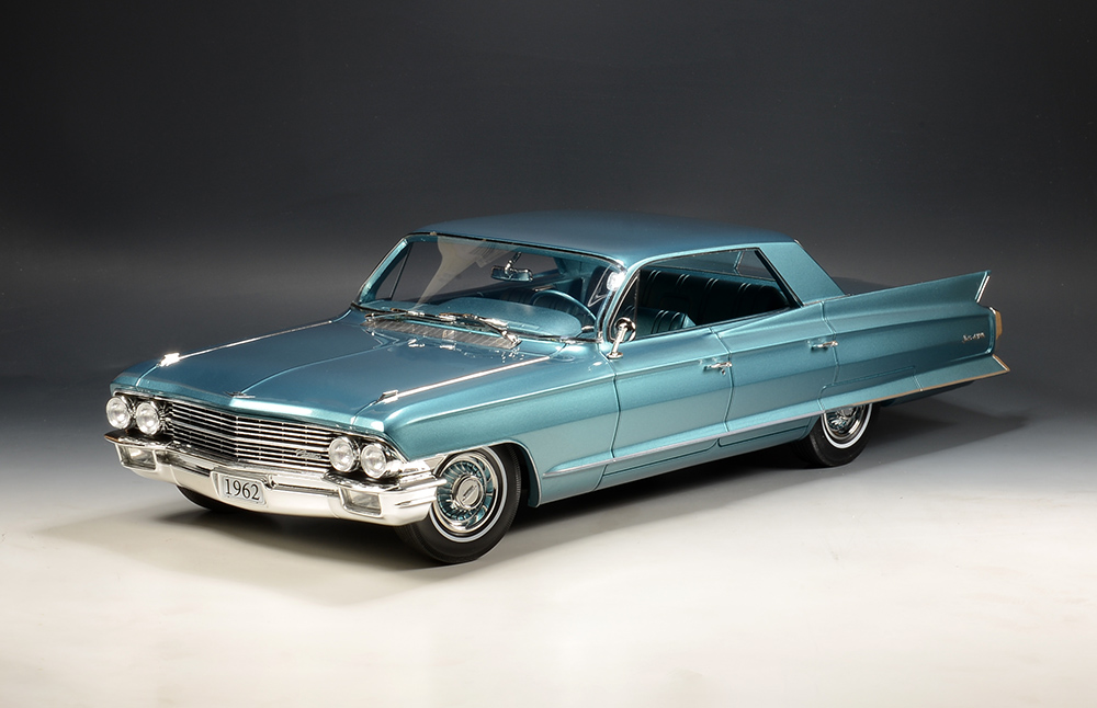 1/18 STM1962501 1962 Cadillac Sedan de Ville 《Green Book》 San Remo Turquoise Metallic