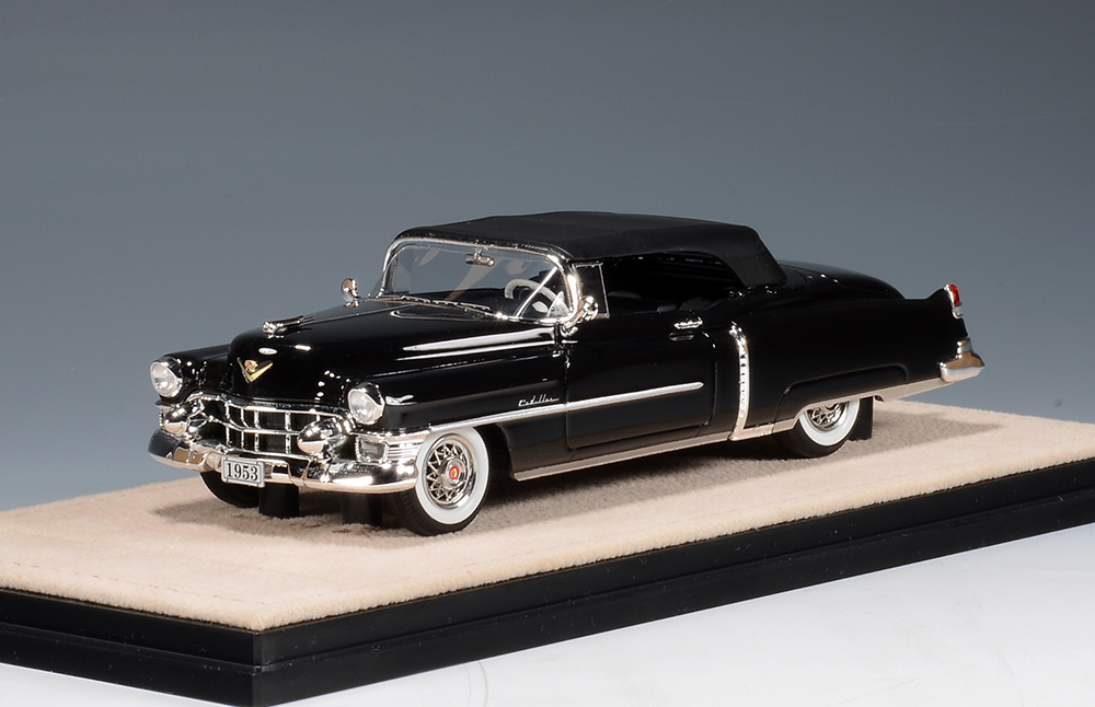 1/43 STM53002 1953 Cadillac Eldorado Convertible Closed roof Black